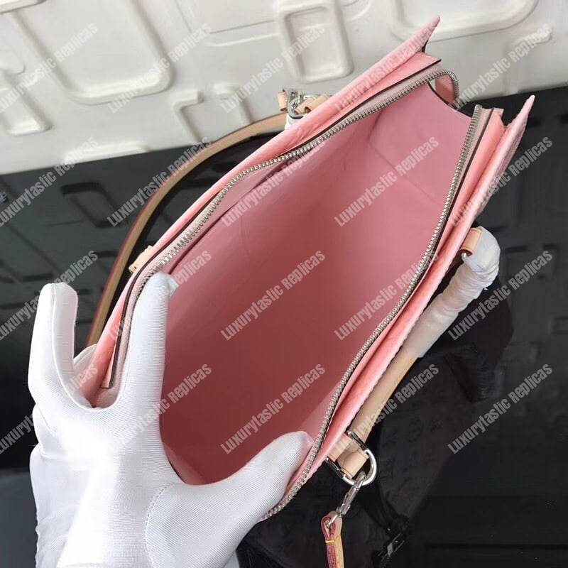 LV Neo Triangle Vernis Leather Rose Ballerine