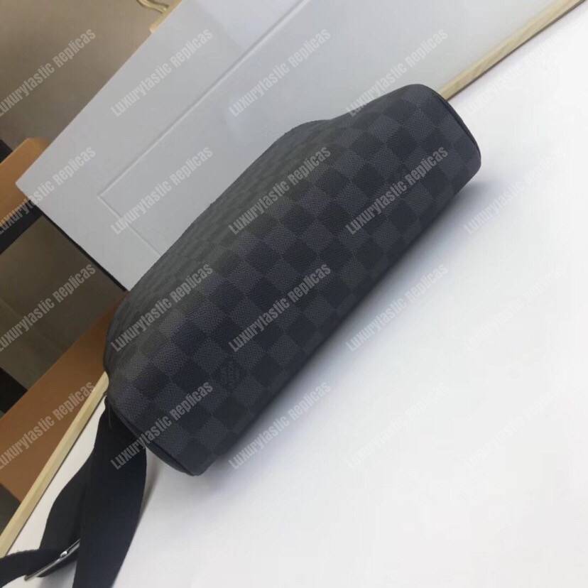 LV Dayton Reporter PM Damier Graphite