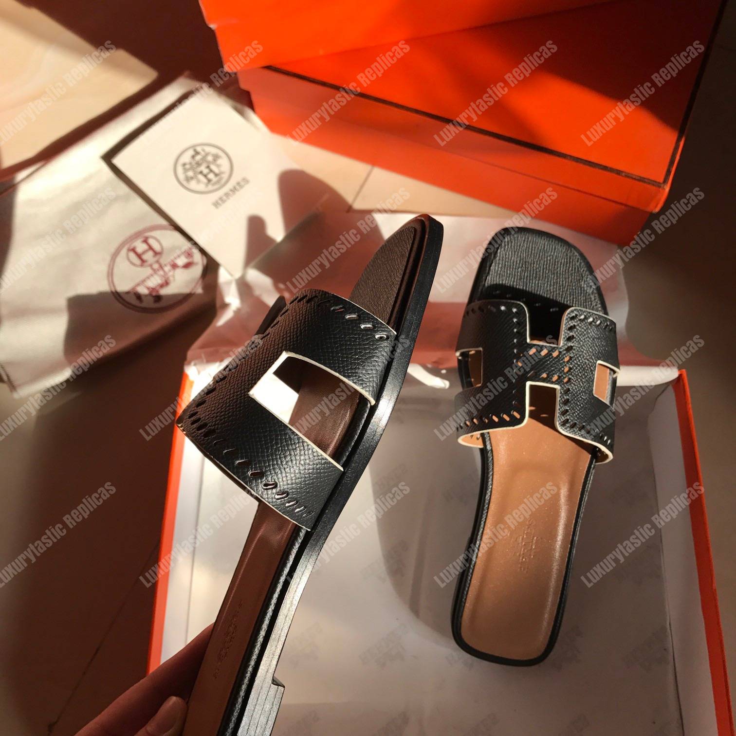 H**mes oran sandal framed studs black