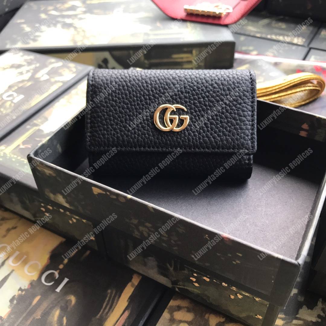 G*u*i gg marmont leather key case black