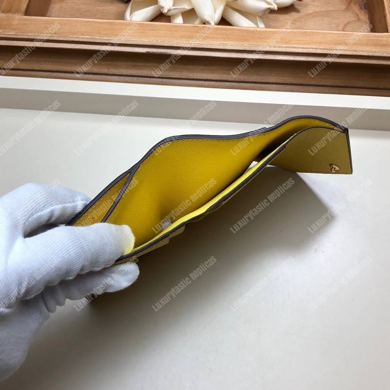 LV Summer 2019 Zoé Wallet Monogram Canvas Pink / Lila