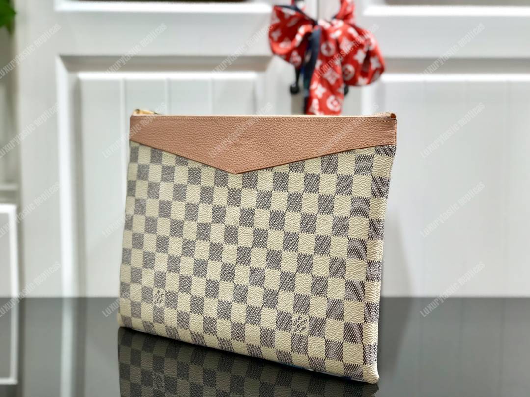 LV Daily Pouch Damier Azur