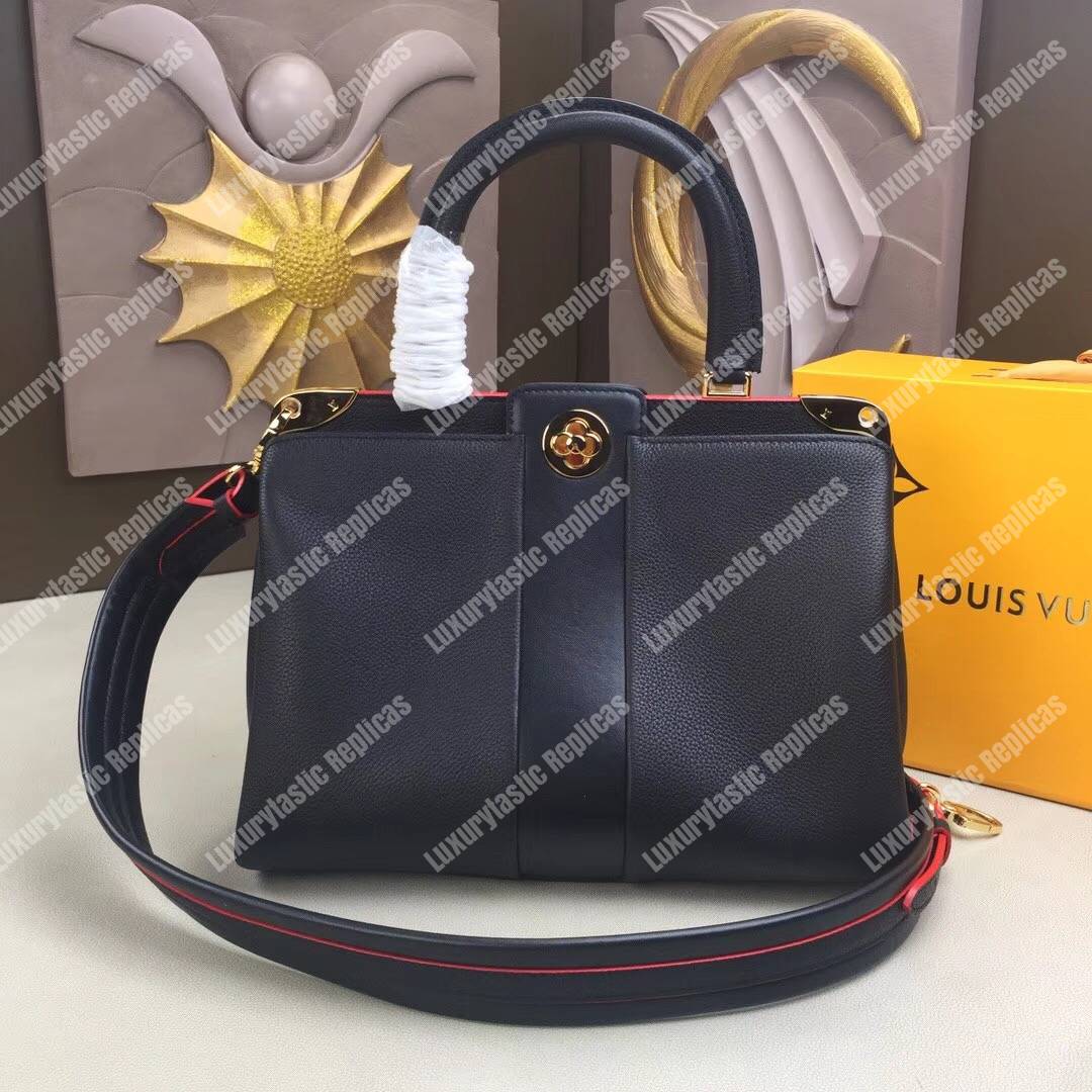 LV Astrid Veau Nuage Leather Noir