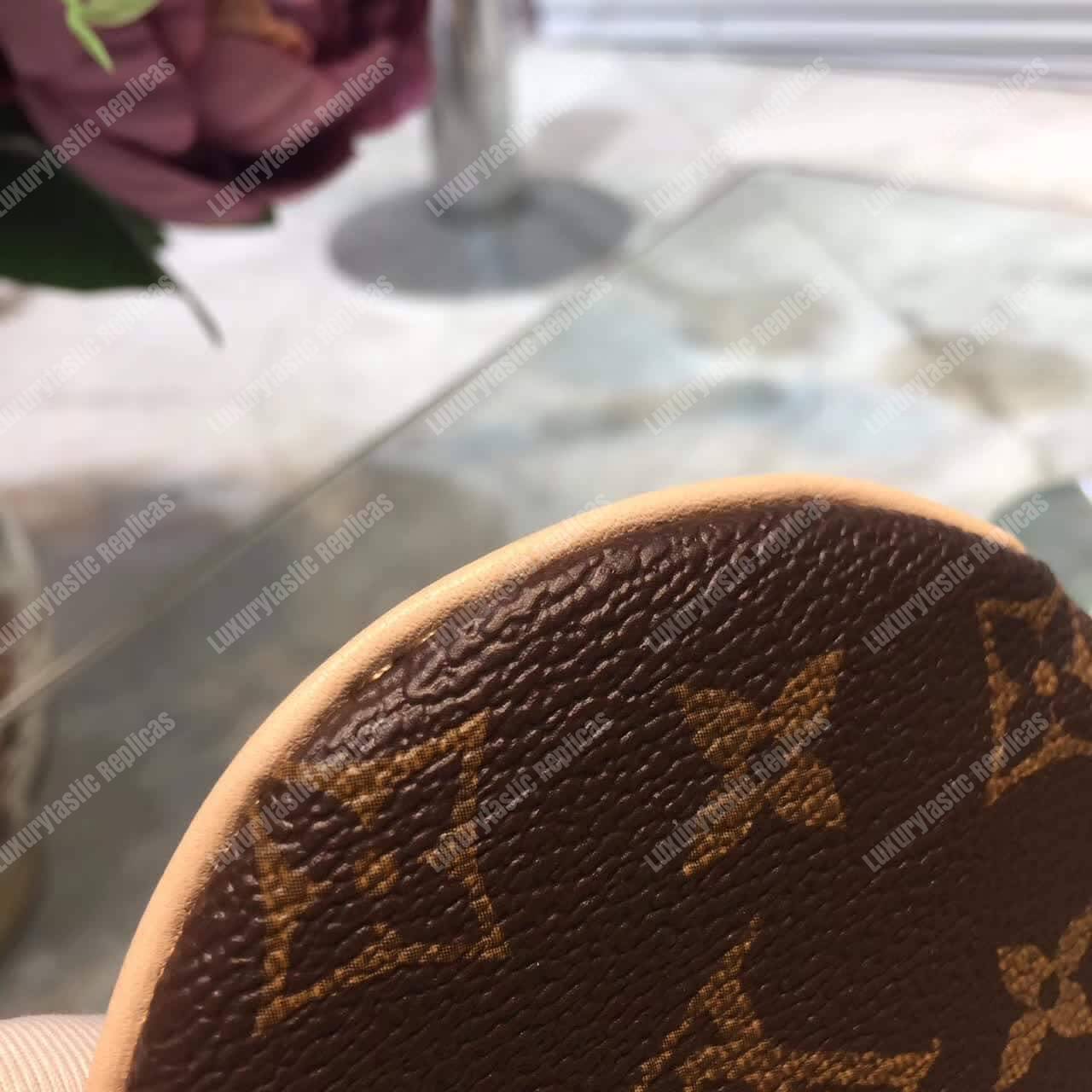 LV Round Coin Purse Monogram