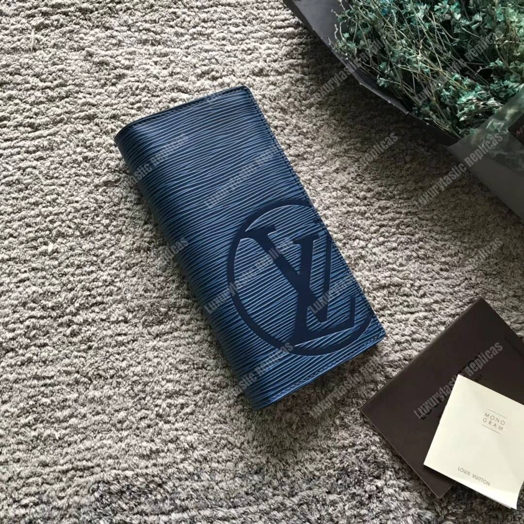 LV Circle signature Brazza Wallet Epi Leather Bleu Azur