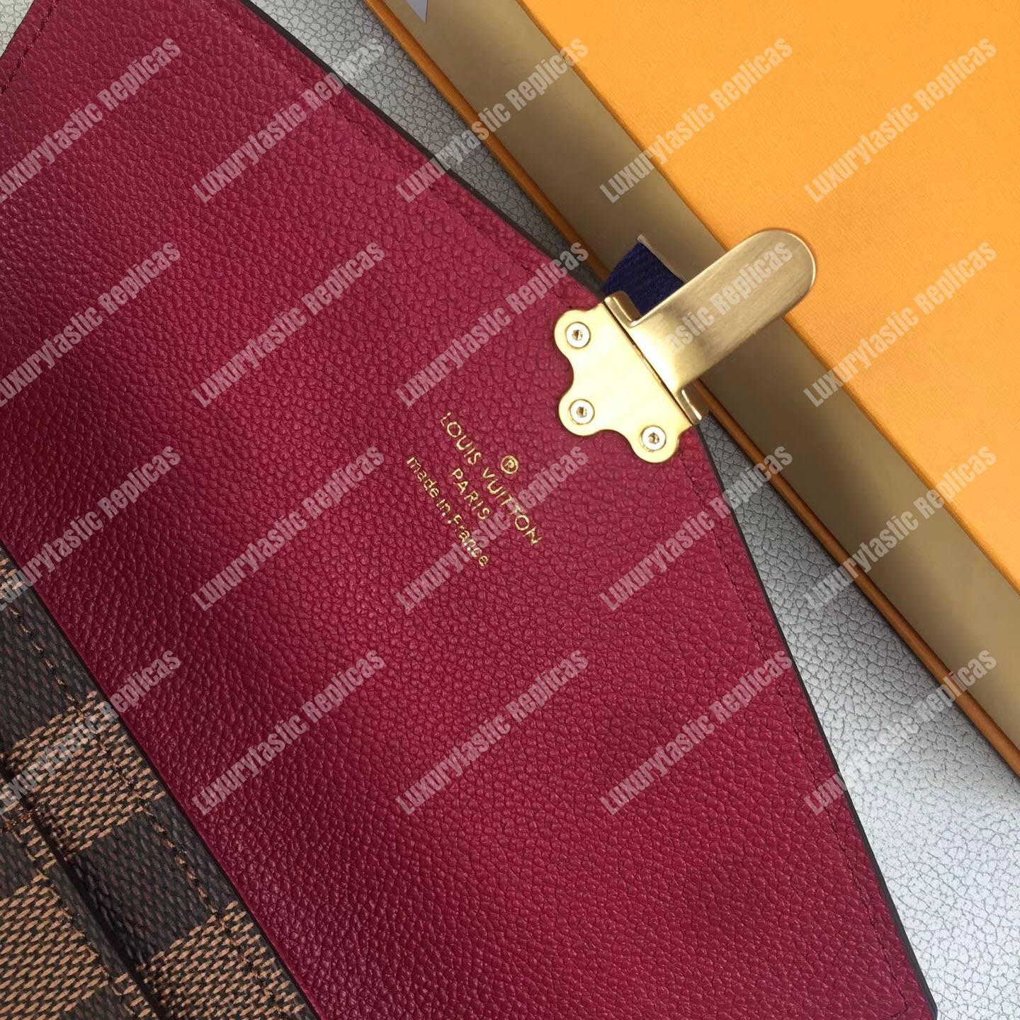 LV Clapton Wallet Damier Ebene Raisin