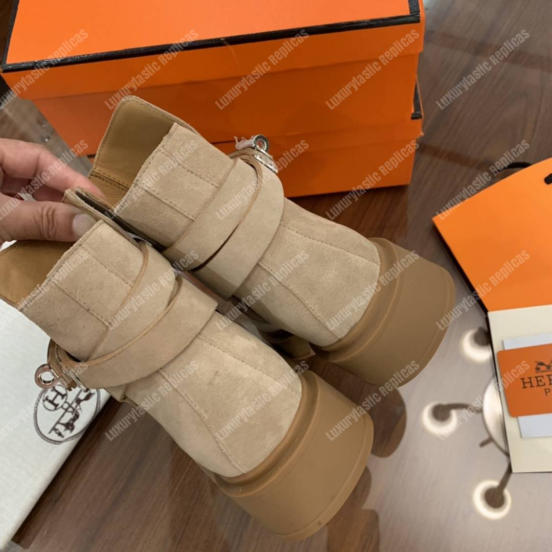 H**mes veo ankle boot baige