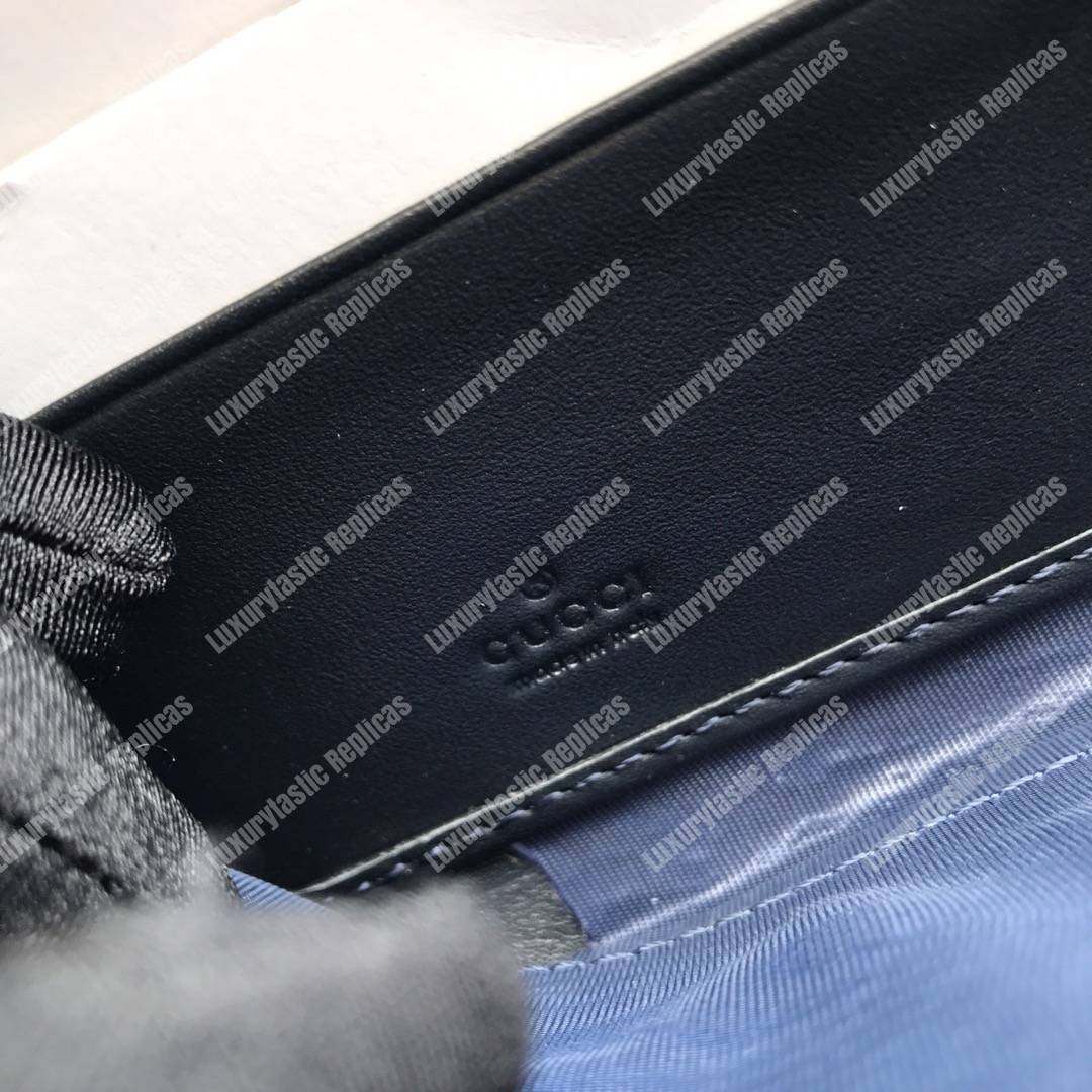 G*u*i gg blue blooms sup*e zip around wallet antique blue