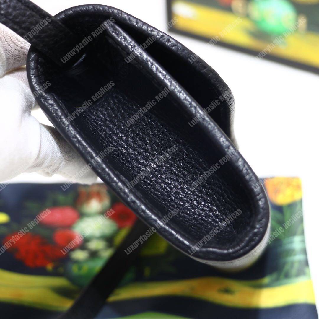 G*u*i gg calfskin mini shoulder flap bag black