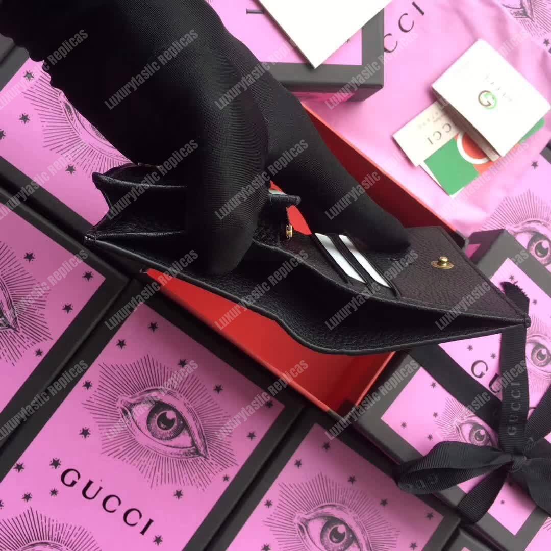 G*u*i animalier card case black with bee