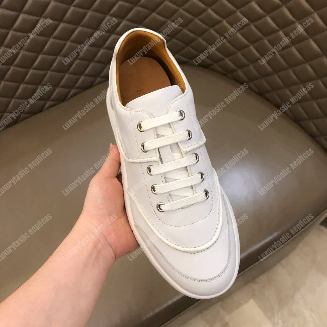 H**mes turn sneaker white