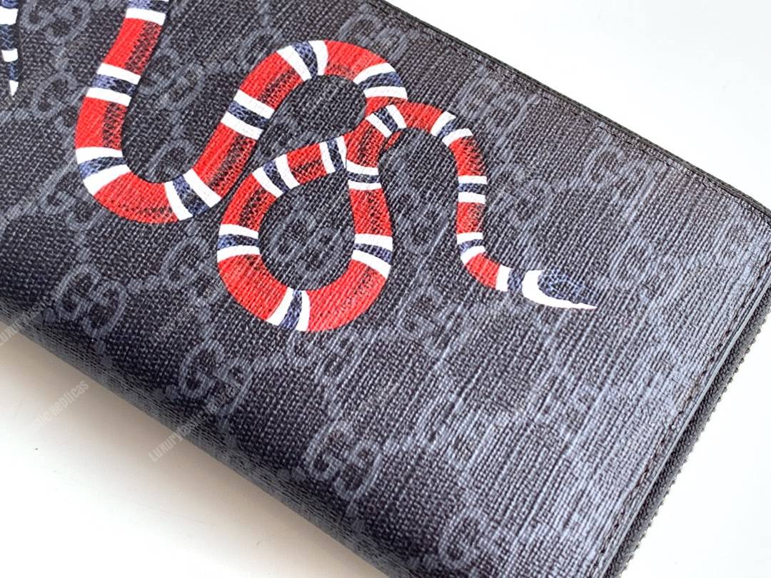 G*u*i kingsnake print gg sup*e zip around wallet black