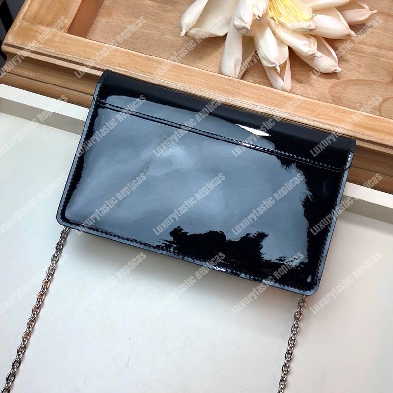 LV Cherrywood Chain Wallet Patent Leather Monogram Noir