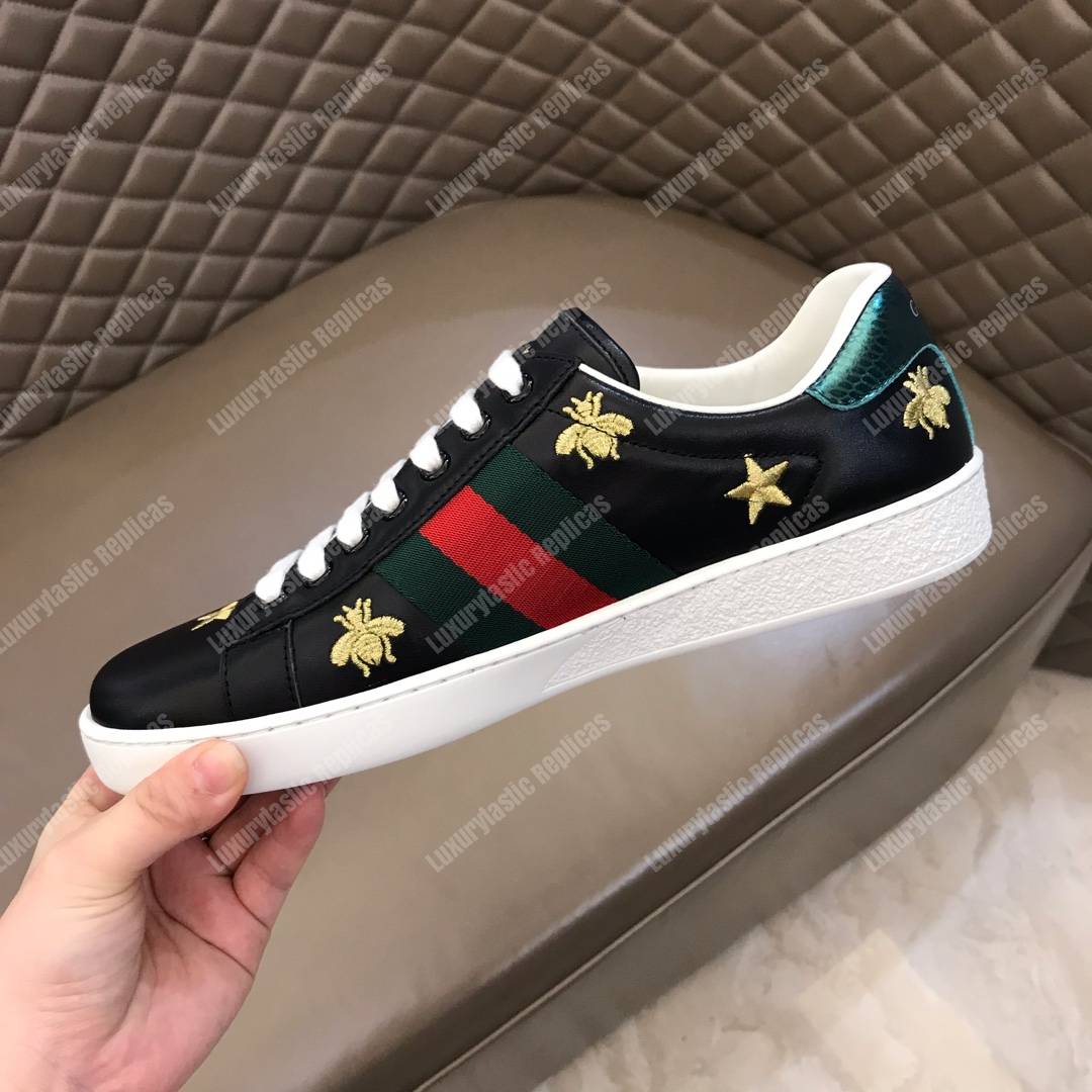 G*u*i ace embroidered bee and stars sneaker black