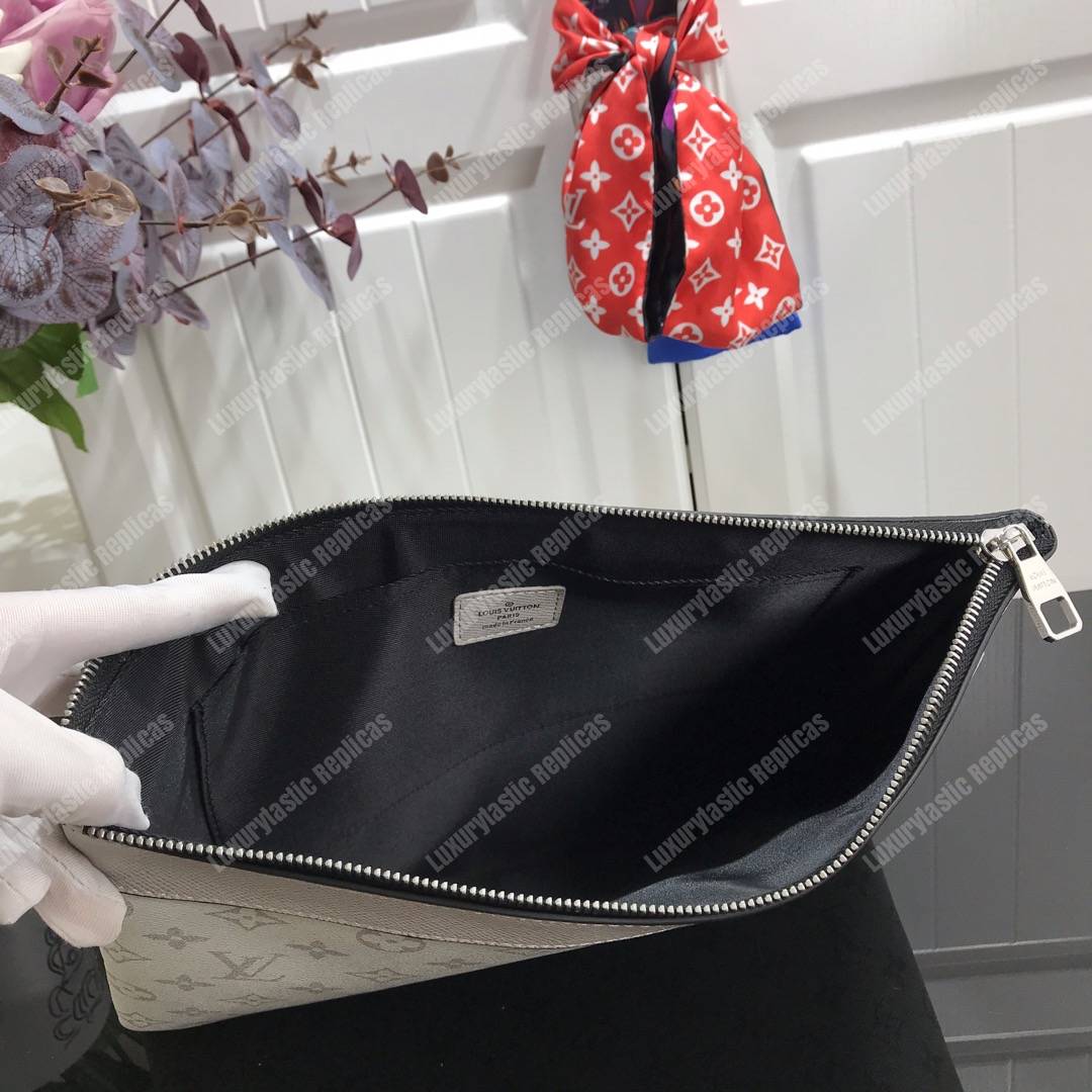 LV Discovery Pochette Monogram White