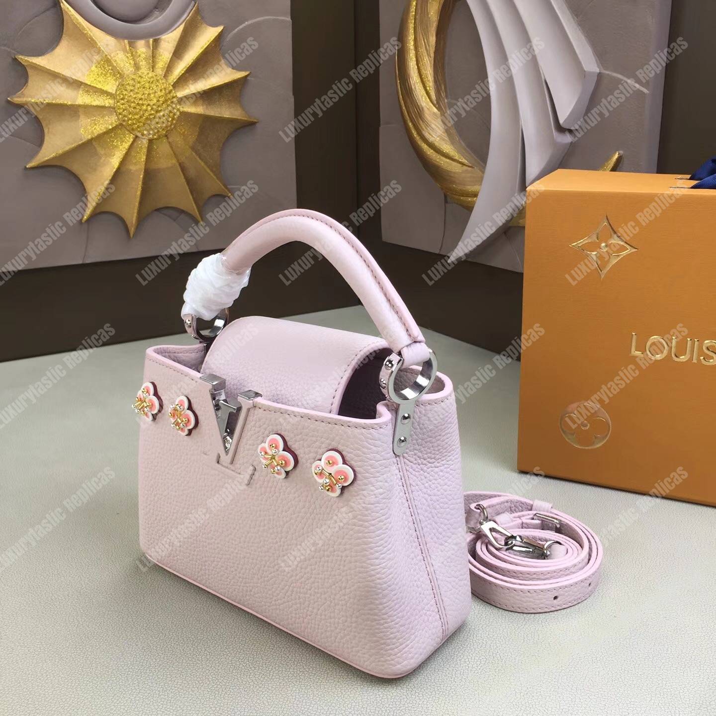 LV Capucines Mini