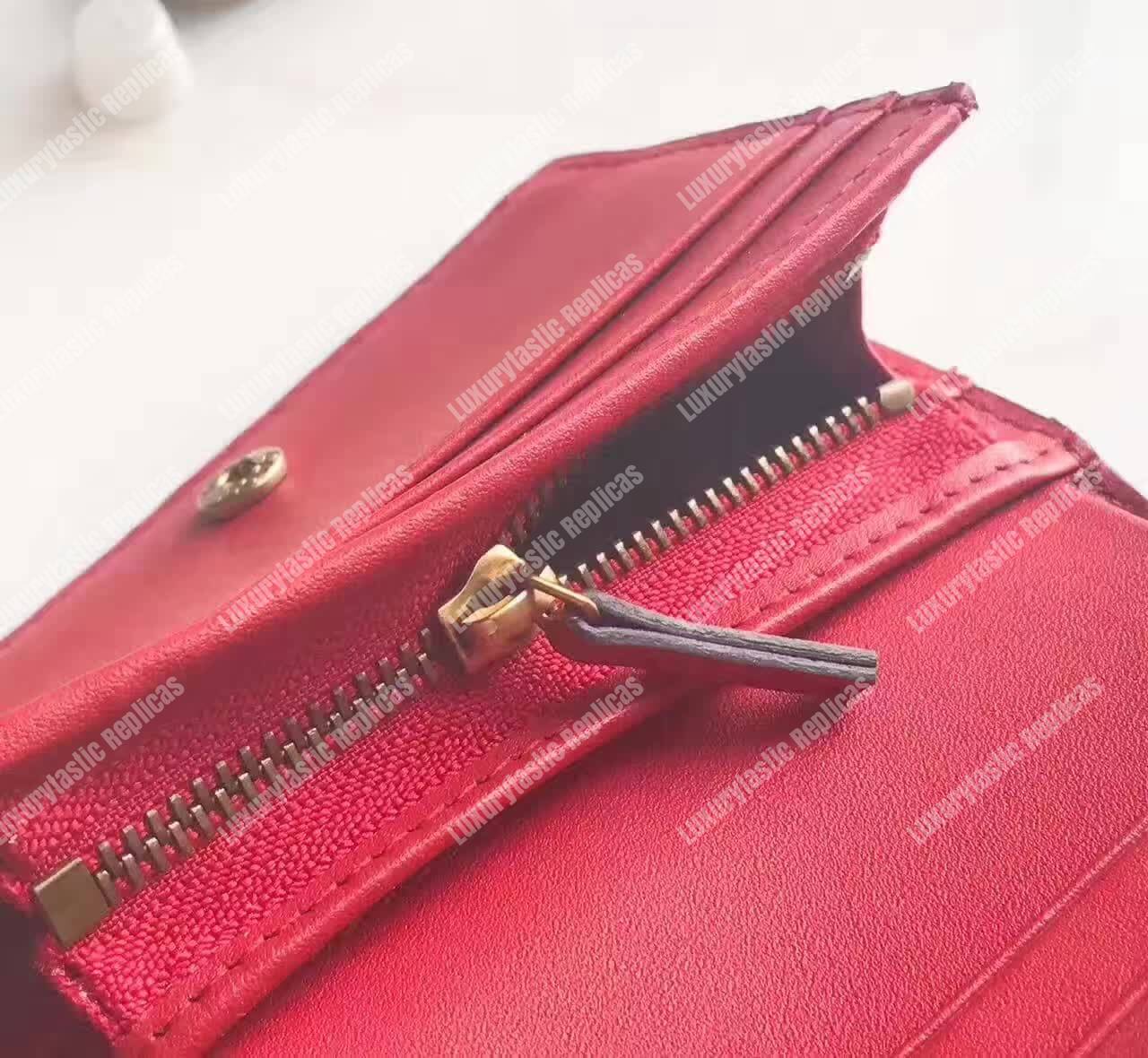 G*u*i gg sup*e card case with cherries