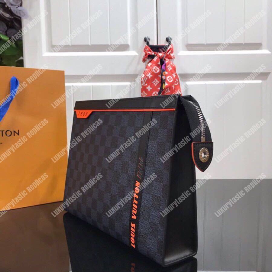 LV Pochette Voyage MM Damier Cobalt Canvas Race
