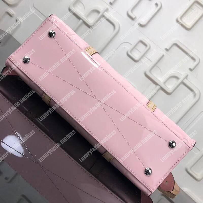 LV Neo Triangle Vernis Leather Rose Ballerine