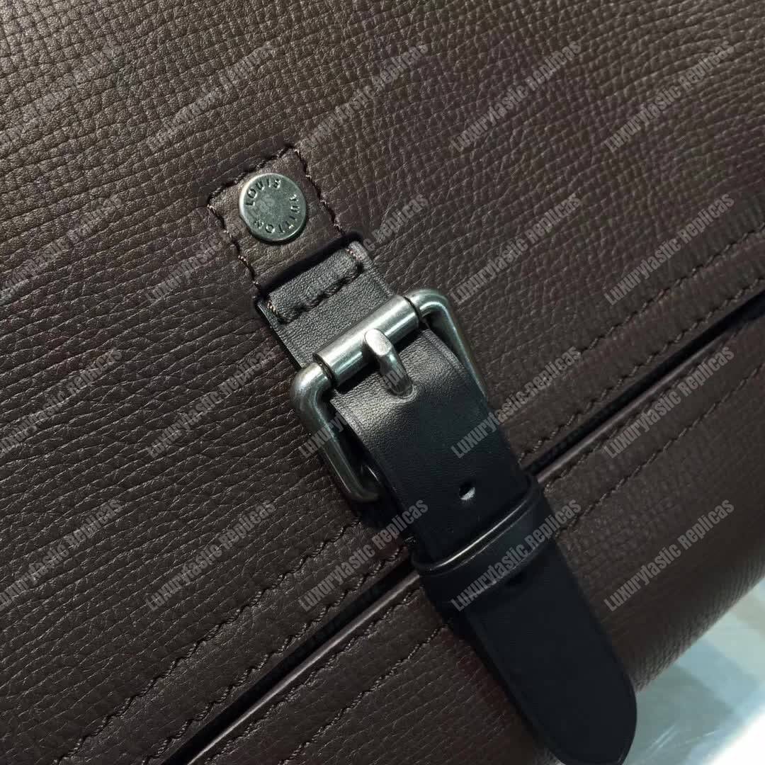 LV Canyon Messenger PM Utah Leather Marron