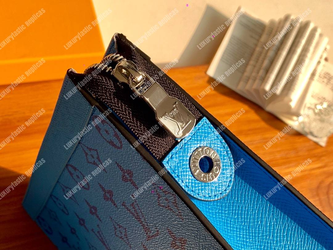 LV Pochette Voyage MM Blue