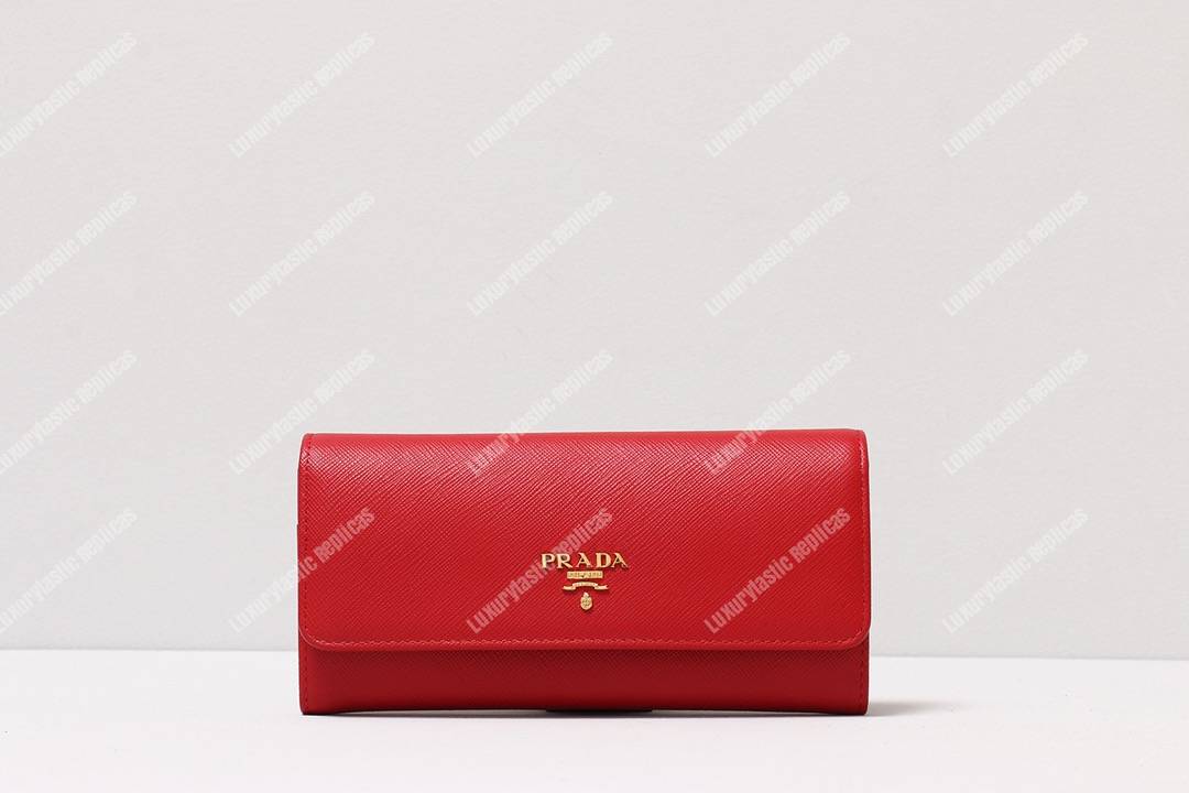 Pra*a leather wallet red