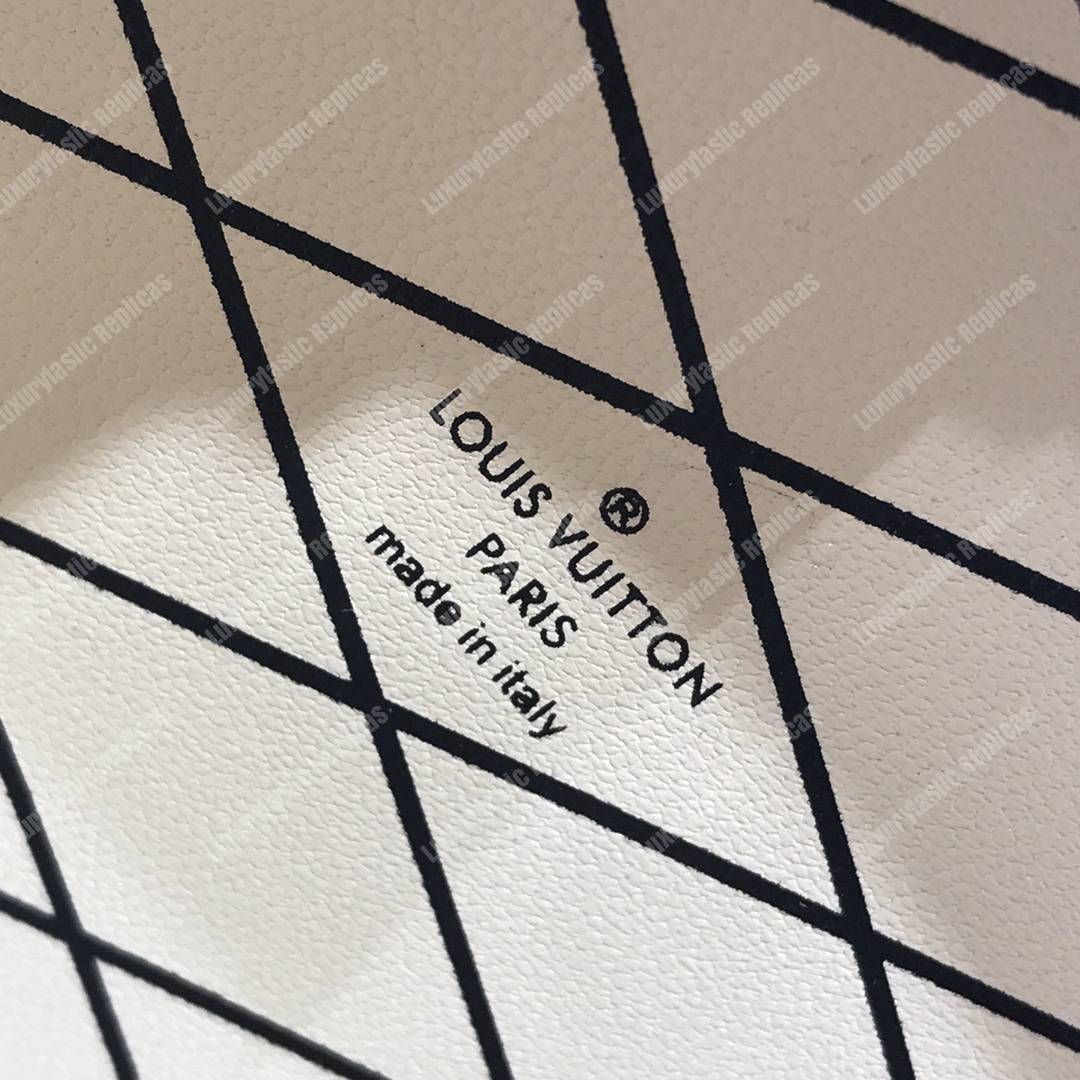 LV Petite Boite Chapeau Turquoise