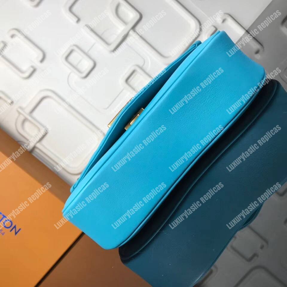 LV New Wave Chain Bag MM Malibu Green