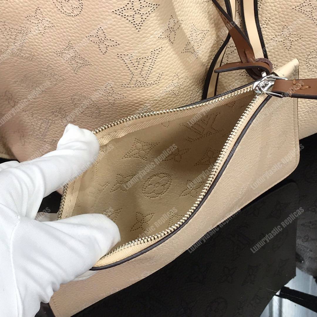 LV Girolata Monogram Crème Beige