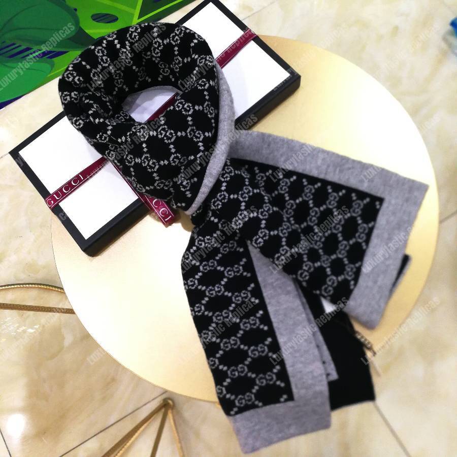 G*u*i monogram gg wool scarf black grey