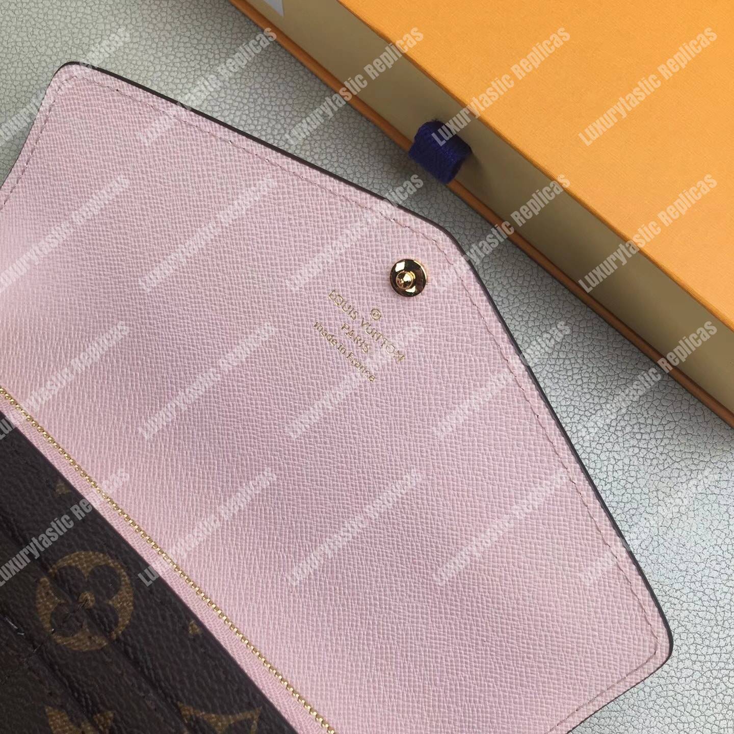 LV Sarah Wallet My LV World Tour Monogram Pink