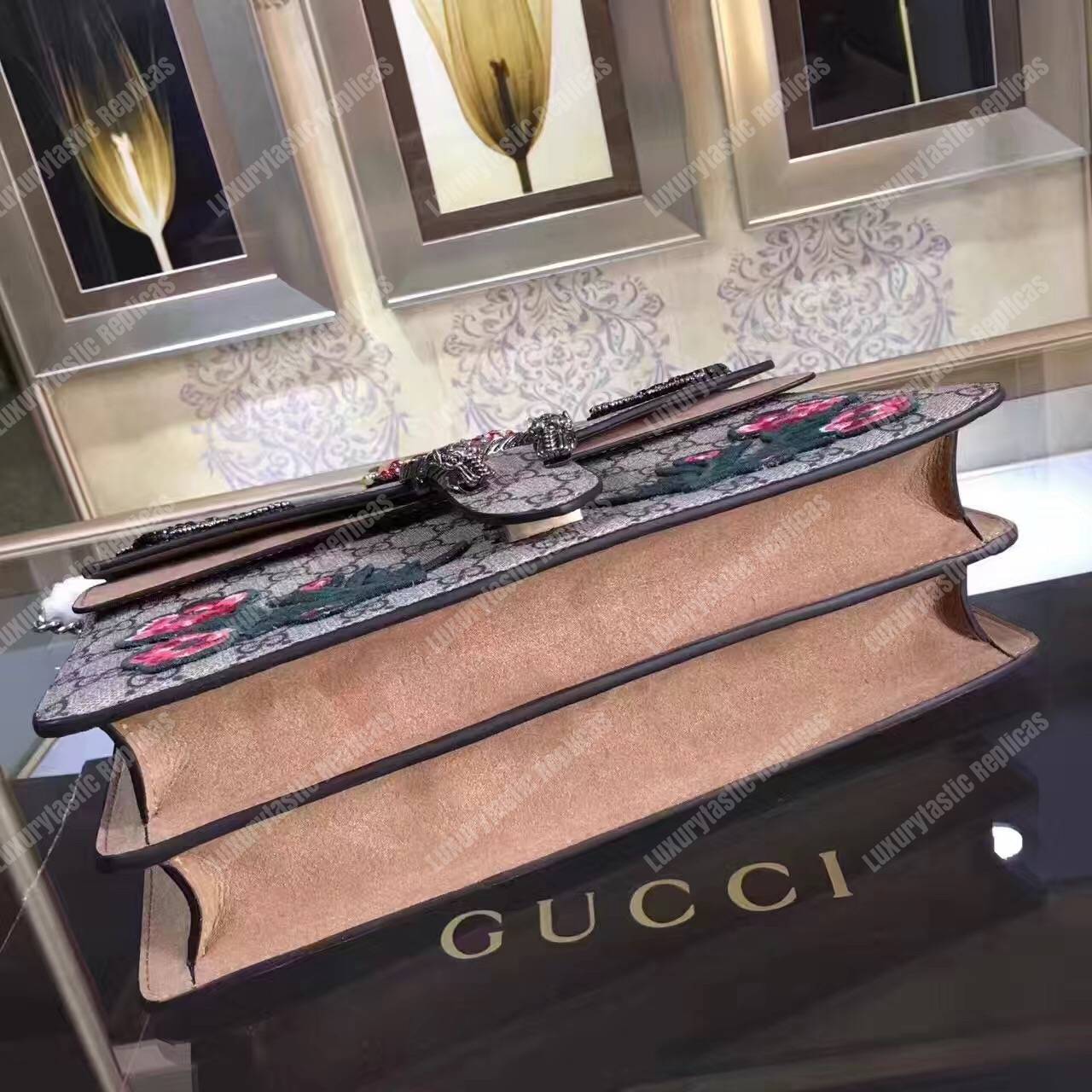 G*u*i dionysus embroidered shoulder bag bees/pineapple/flower