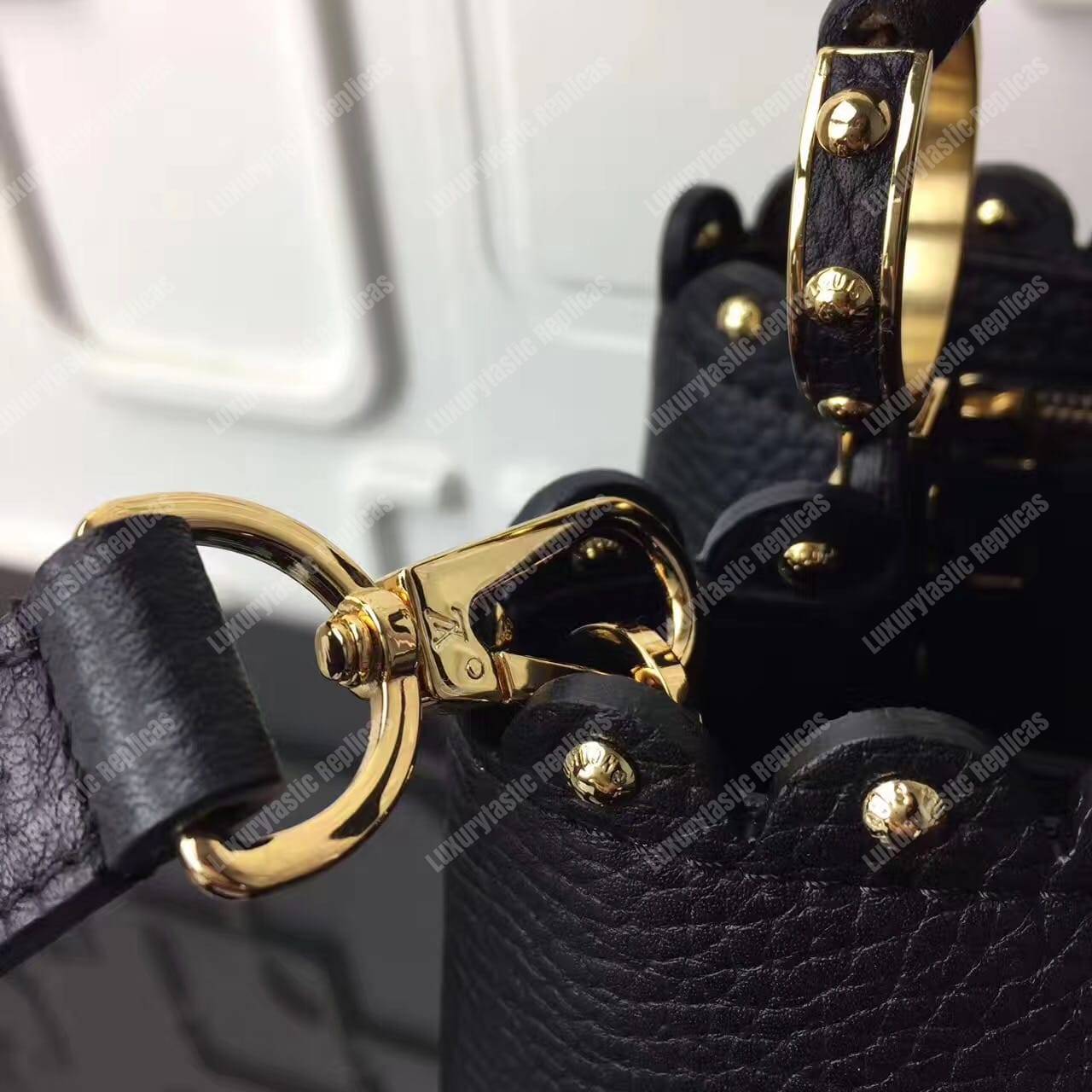 LV Capucines PM Black