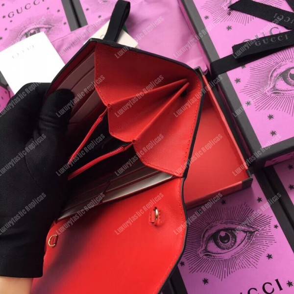 G*u*i gg blooms sup*e padlock continental wallet blue