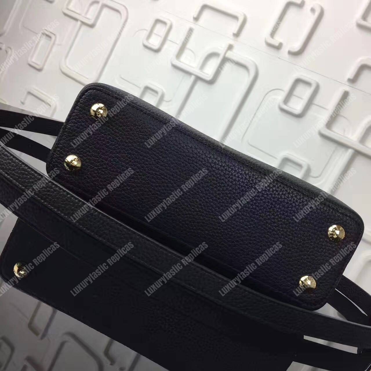 LV Capucines PM Black