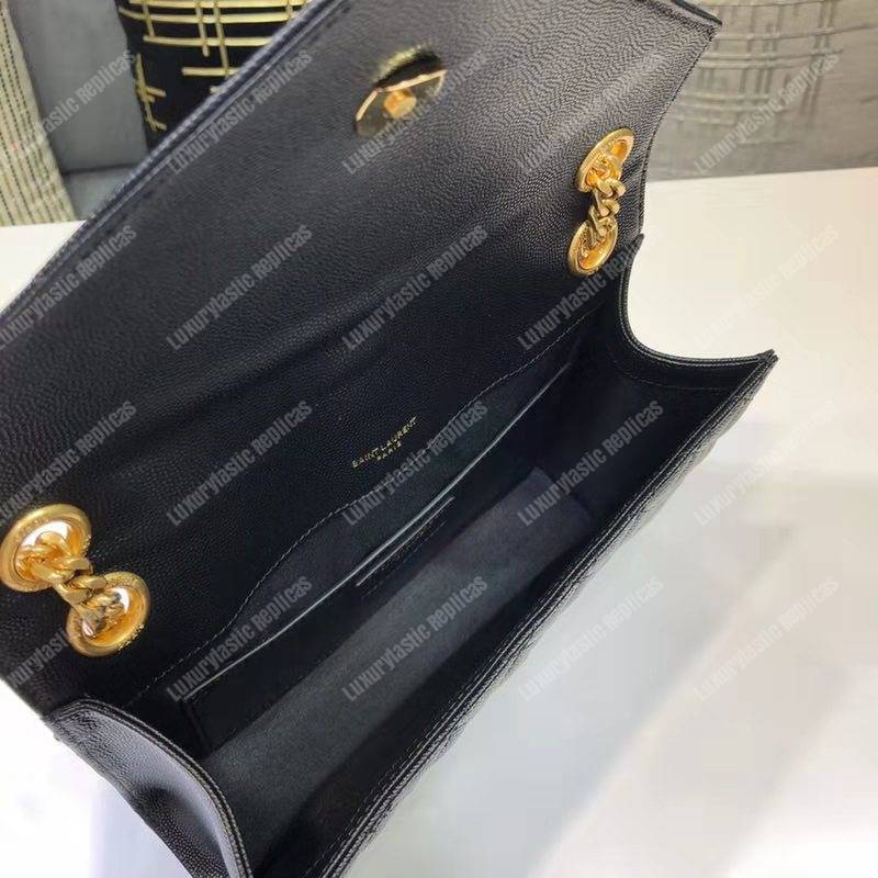 Saint Laurent Envelope Medium Bag Mix Matelassé Grain De Poudre Embossed leather Black Gold-Toned