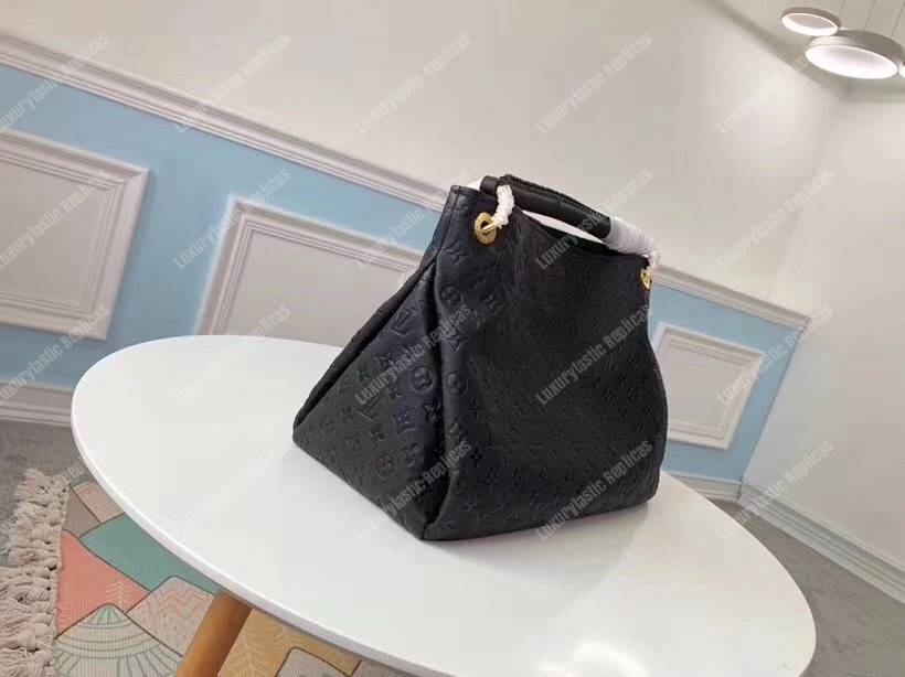 LV Artsy MM Monogram Empreinte Leather Noir