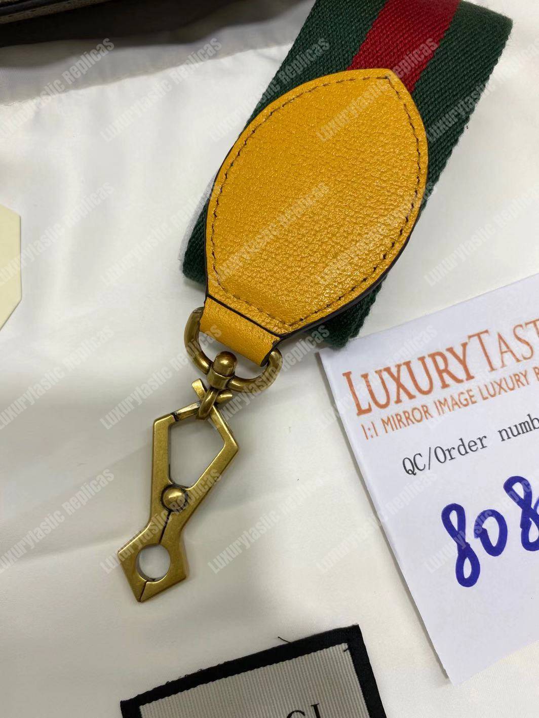 G*u*i gg sup*e messenger bag yellow trims