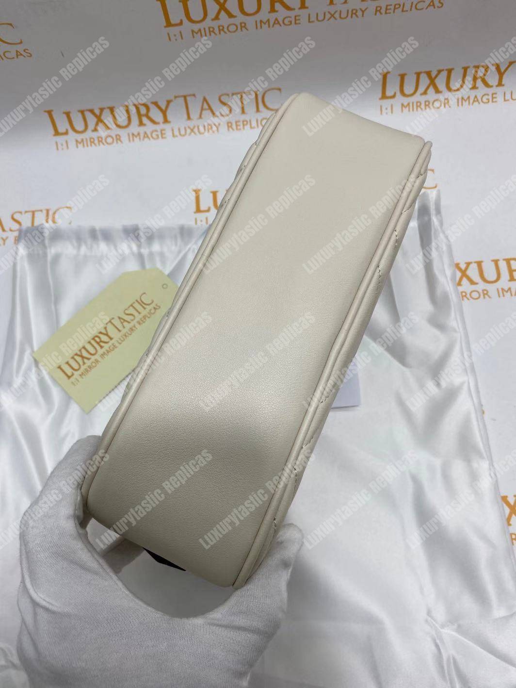 G*u*i gg marmont small matelassé shoulder bag white