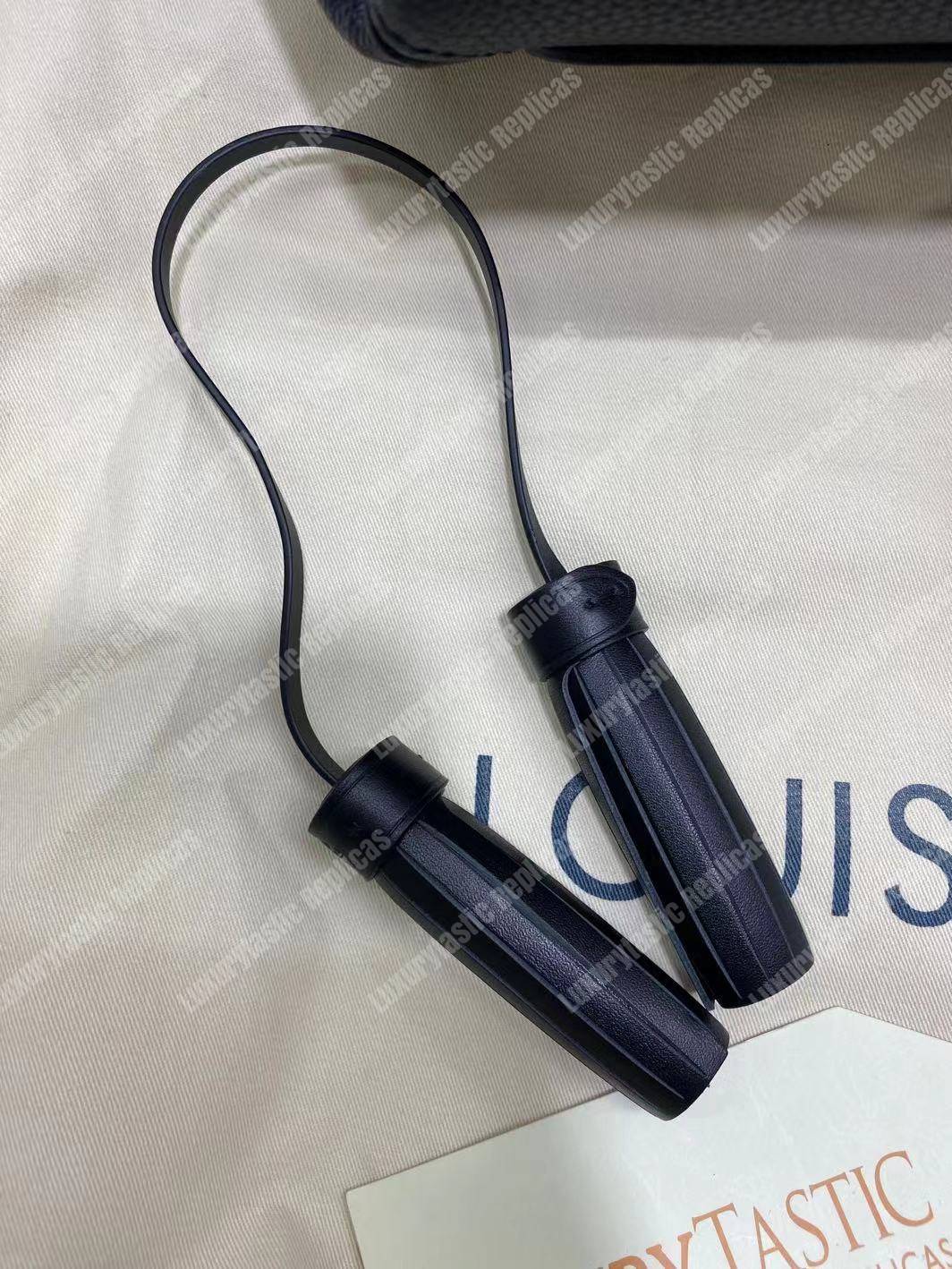 LV Haumea Mahina Noir