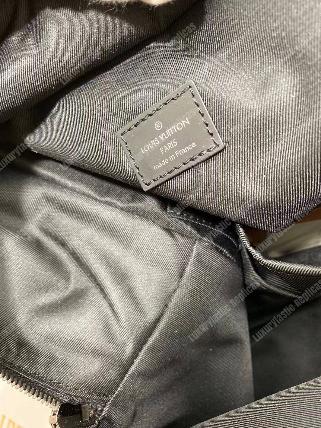 LV Discovery Backpack PM Monogram Eclipse