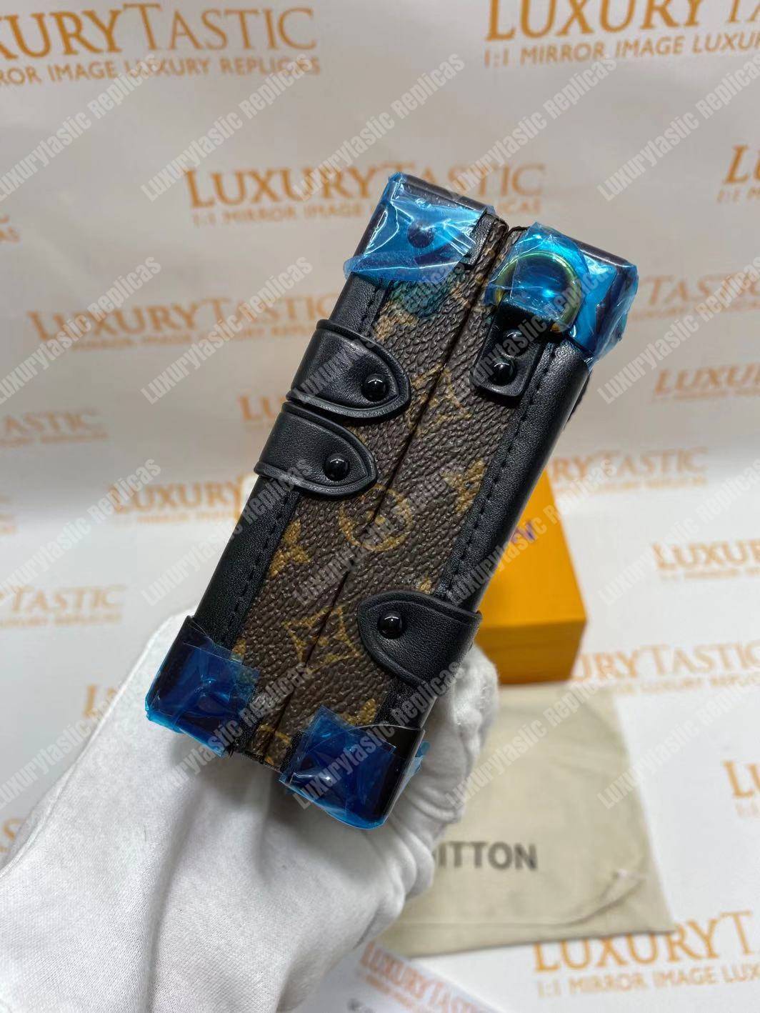 LV Petite Malle Monogram