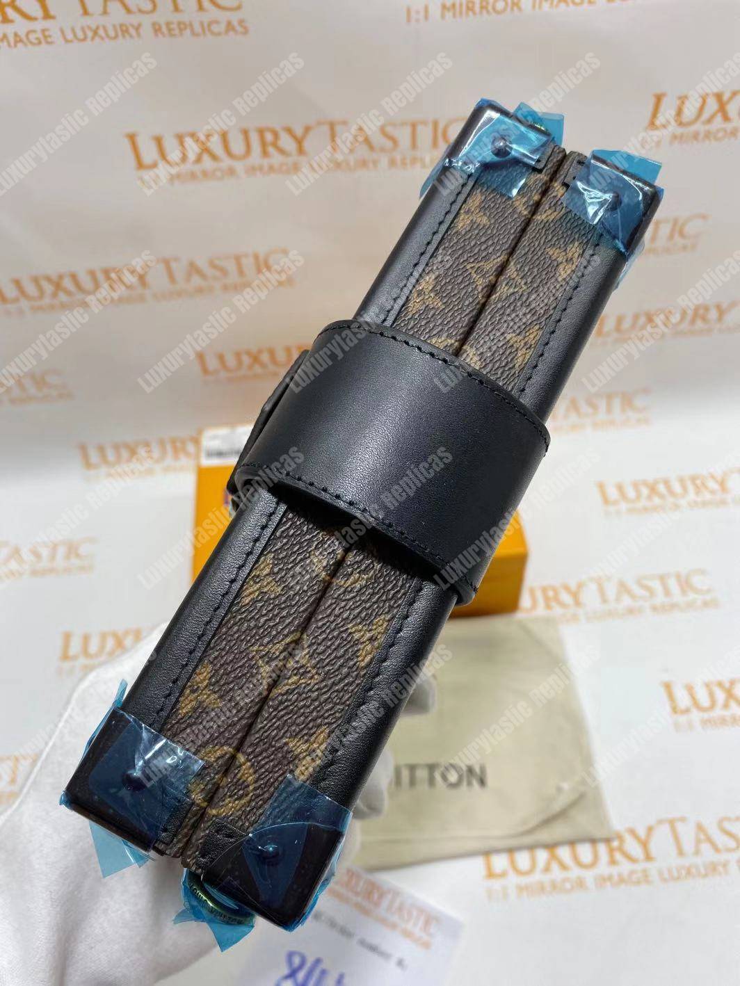 LV Petite Malle Monogram