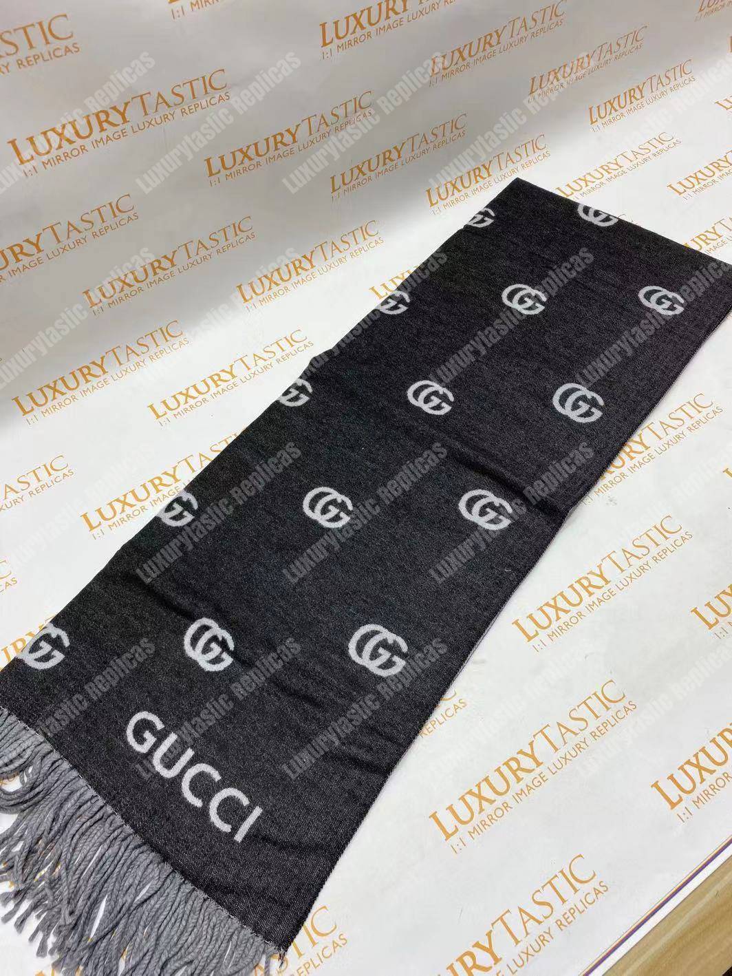 G*u*i wool scarf double g pattern black white