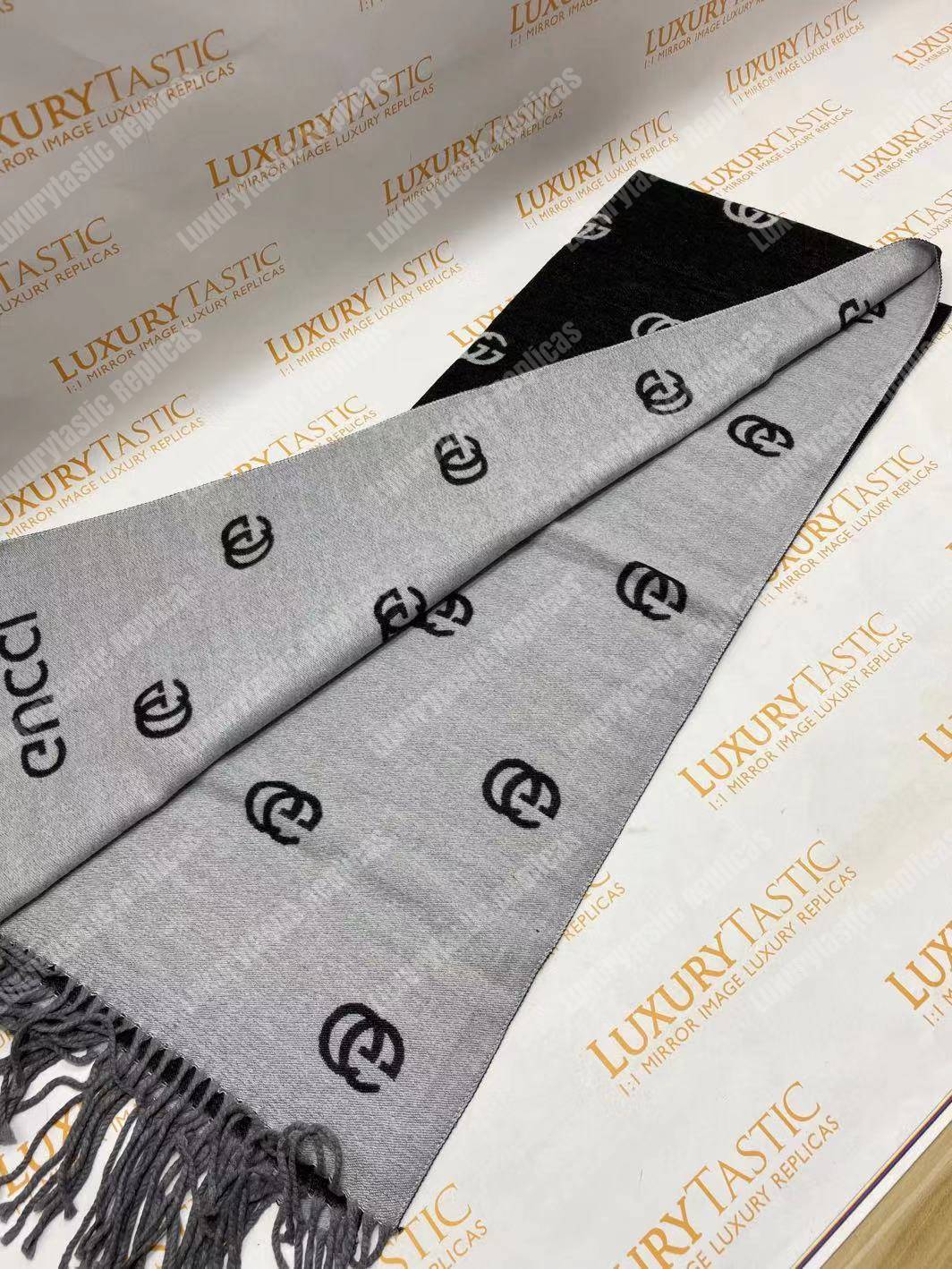 G*u*i wool scarf double g pattern black white