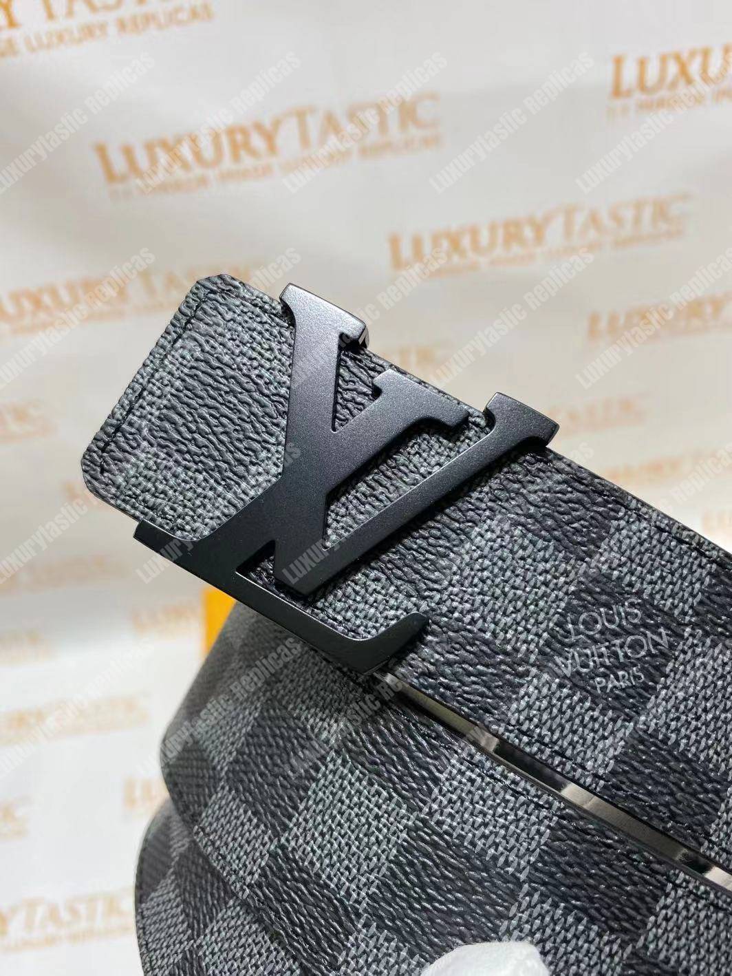 LV Initiales 40MM Damier Graphite