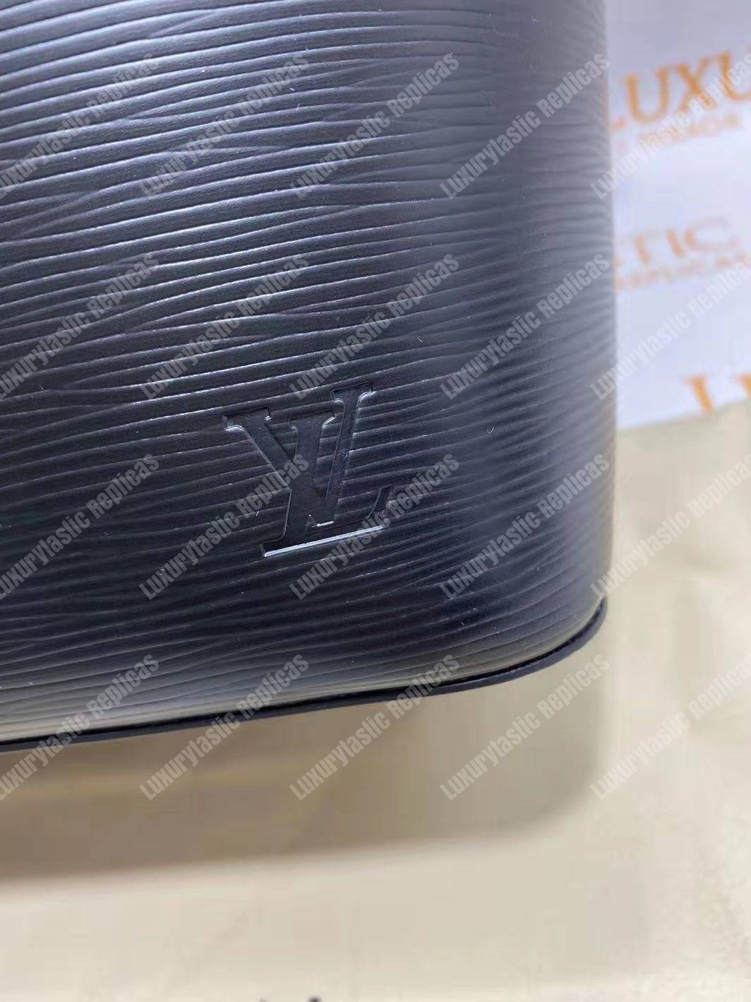 LV Neverfull MM Epi Leather Black