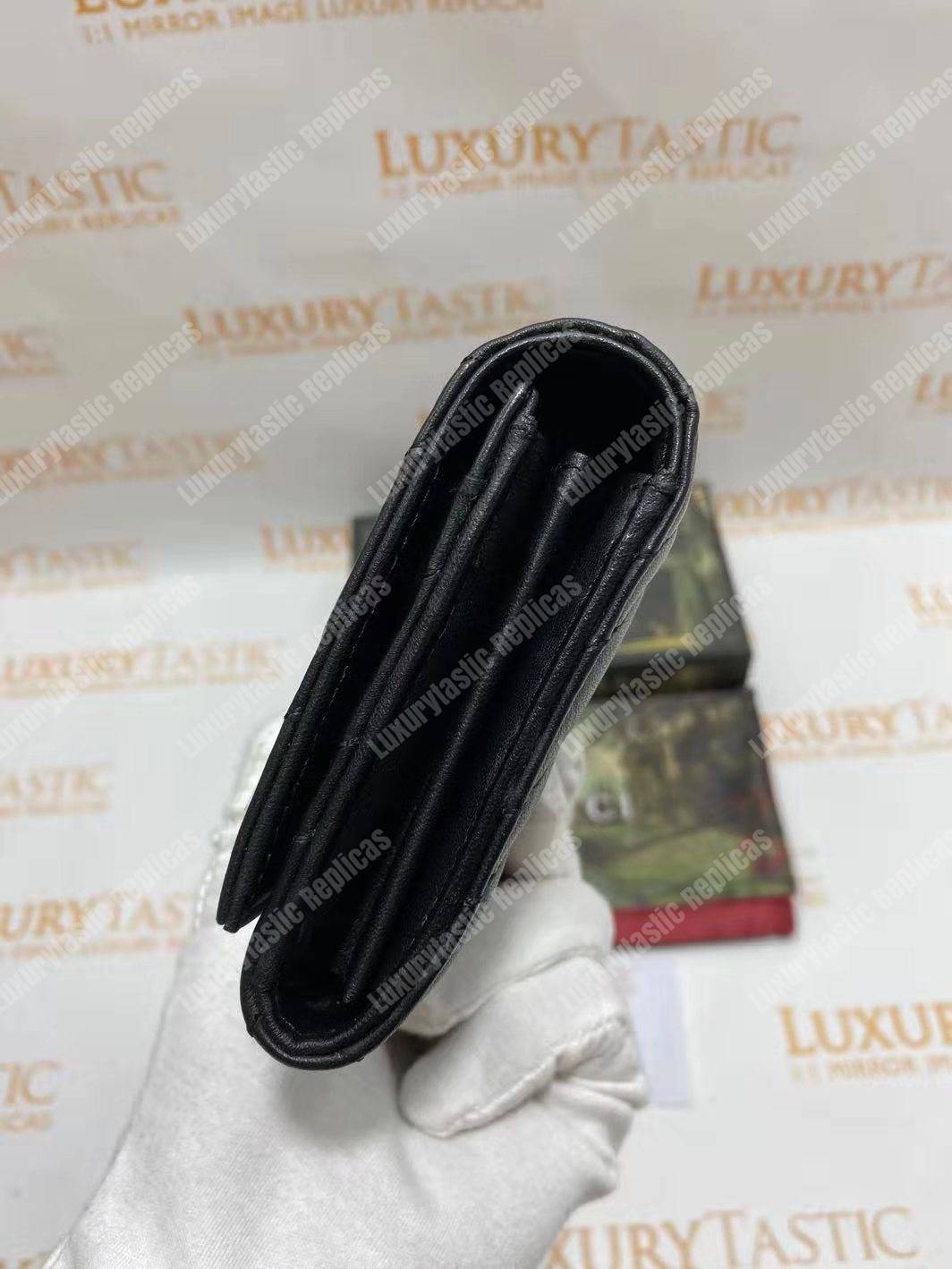 G*u*i gg marmont continental wallet with animal studs black