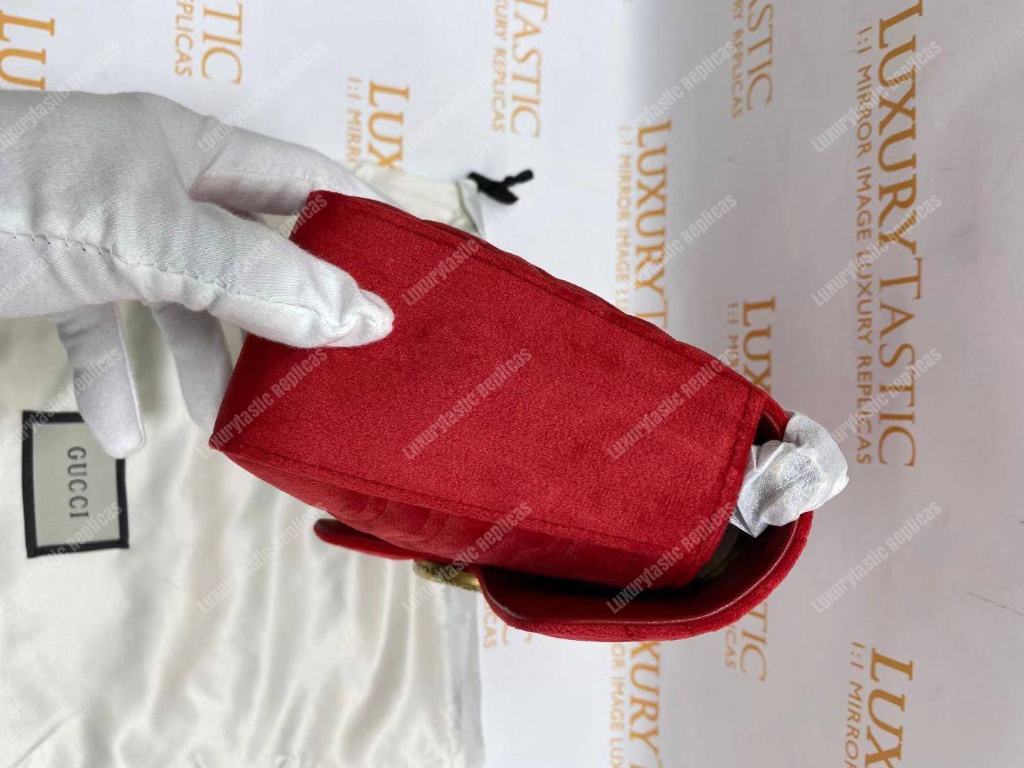 G*u*i gg marmont velvet shoulder bag red