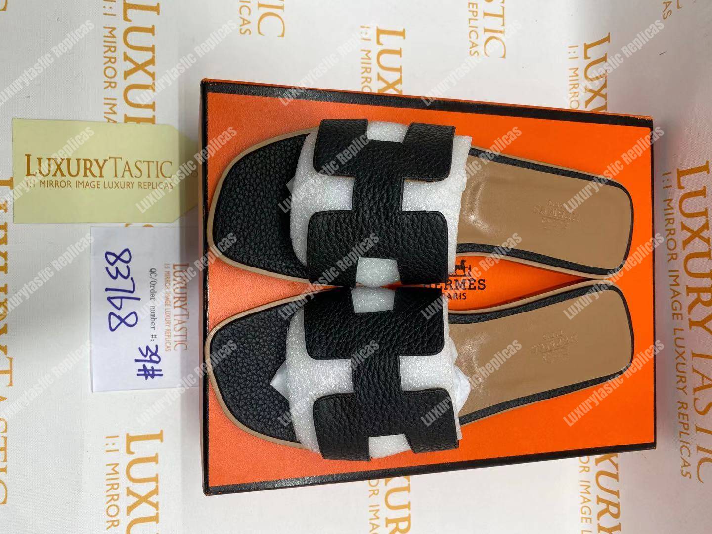 H**mes oran sandal epsom leather black